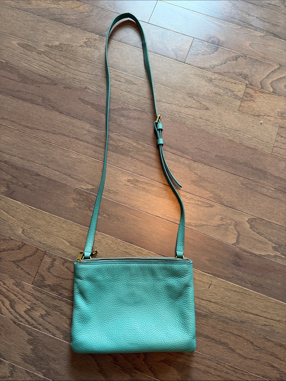 Fossil Teal Leather Crossbody Bag with Gold Hardware